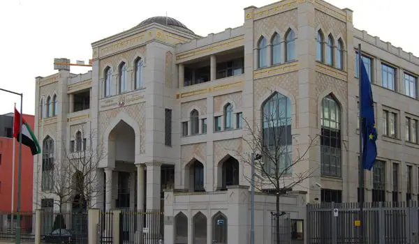 سفارت خانه ها در ایران